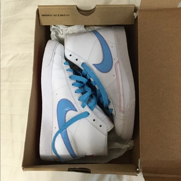 baby blue nike blazers